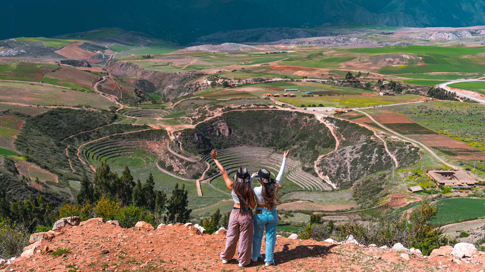 Terrazas de Ollantaytambo en el Valle Sagrado — programa para creadores de contenido